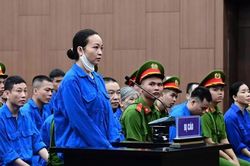 Cựu bác sĩ, điều dưỡng đều khai nhận tiền để tạo điều kiện cho vợ chồng bệnh nhân ra khỏi viện tâm thần