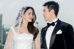 Tài tử vạn người mê lấy vợ xinh như mộng kết hợp với nữ thần màn ảnh gây sốt