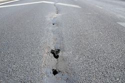 Xuất hiện hố hàm ếch, vệt sụt lún kéo dài trên cao tốc Biên Hòa - Vũng Tàu