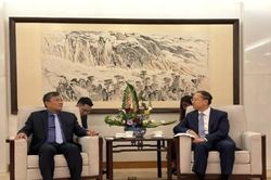 Việt Nam-Trung Quốc thúc đẩy hợp tác thực chất, củng cố quan hệ Đối tác hợp tác chiến lược toàn diện
