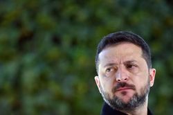 Hơn 70% người Ukraine cho rằng ông Zelensky phải chịu trách nhiệm về vấn nạn tham nhũng