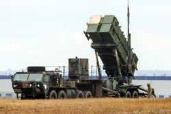 EU chưa đạt thỏa thuận bổ sung tên lửa Patriot cho Ukraine