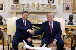 Mỹ không có đề xuất và kế hoạch bán vũ khí cho Trung Quốc