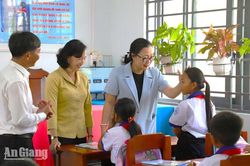 An Giang thiếu khoảng 1.800 biên chế giáo dục, 101.988 bản sách giáo khoa