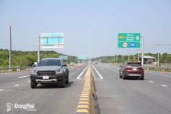 Khai thác toàn tuyến cao tốc Bến Lức - Long Thành từ ngày 30-9