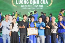 Bã cà phê và giấc mơ khởi nghiệp xanh
