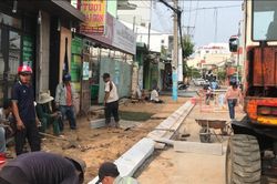 Lắng nghe, chia sẻ cùng Nhân dân