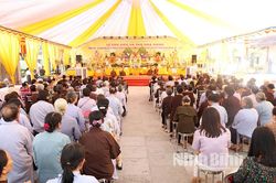 Lễ cầu siêu tưởng niệm các Anh hùng liệt sĩ nhân kỷ niệm 60 năm Ngày hy sinh của Mười nữ dân quân pháo phòng không Lam Hạ