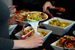 Lãng phí thực phẩm và vòng xoáy phán xét