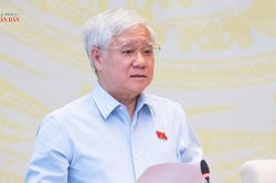 Bế mạc Hội nghị ĐBQH hoạt động chuyên trách lần thứ Nhất, nhiệm kỳ khoá XVI