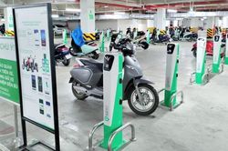 Từ 9/10, áp dụng quy chuẩn mới về ắc quy xe điện hai bánh
