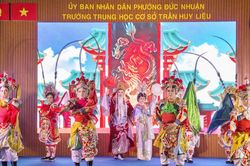 Nghị quyết 80-NQ/TW: Mở đường đưa di sản văn hóa truyền thống vào trường học