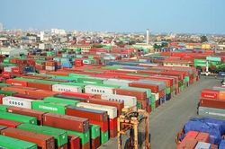 Container Việt Nam (VSC): Loạt lãnh đạo cấp cao bán sạch cổ phiếu trước thềm huy động vốn nghìn tỷ