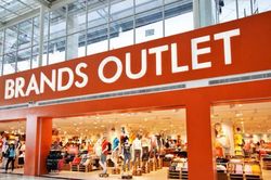 Việt Nam sẽ thí điểm mô hình outlet đến năm 2030