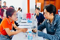 Hà Nội: Nhiều cơ hội việc làm, đãi ngộ hấp dẫn người lao động