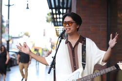 Nguyên Trần thực hiện 'Street Tour' đưa âm nhạc xuống phố