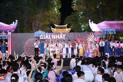 Nuôi dưỡng tinh thần hiếu học cho thế hệ trẻ từ cuộc thi tìm hiểu về Văn Miếu
