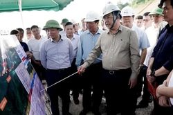 Đẩy nhanh tiến độ hai dự án cao tốc Hữu Nghị-Chi Lăng và Đồng Đăng-Trà Lĩnh