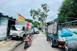 Giải bài toán nút cổ chai giao thông đô thị
