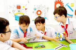 Chương trình liên kết: Mỗi trường mỗi kiểu!