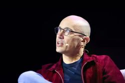 CEO Shopify cảnh báo mặt trái của AI tạo sinh