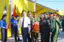 Quảng Trị: Trang trọng lễ truy điệu, an táng 30 hài cốt liệt sĩ