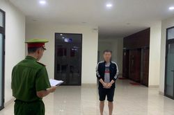 Nhận 30.000 USD để đổi tiền, người đàn ông chặn liên lạc rồi bỏ trốn