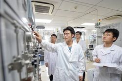 Nhà khoa học trẻ có thể nhận kinh phí nghiên cứu hơn 100 tỷ đồng trong 15 năm
