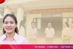 Cán bộ trẻ 'số hóa' việc làng (bài 2): Nữ bí thư chi bộ tuổi 35 thổi sức sống mới ở làng biển