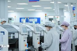 Quảng Ninh dẫn đầu cả nước về tăng trưởng kinh tế trong 9 tháng
