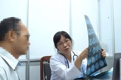 Điều trị thành công bệnh phổi tái phát khi phát hiện vi khuẩn hiếm