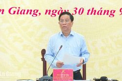 Chủ tịch UBND tỉnh An Giang Hồ Văn Mừng đối thoại vụ khiếu nại hơn 3,6ha đất tại Phú Quốc