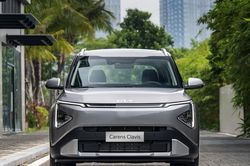 Kia Carens Clavis 1.5G ra mắt Việt Nam: Diện mạo SUV và gói an toàn ADAS giá từ 639 triệu