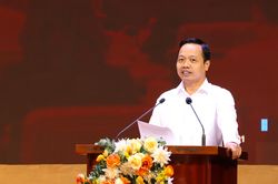 Triển khai thực hiện nghị quyết, chỉ thị của Bộ Chính trị và chương trình, kế hoạch của tỉnh
