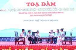 Lữ đoàn 189 Hải quân tọa đàm chấp hành nghiêm pháp luật, kỷ luật và xây dựng gia đình hạnh phúc