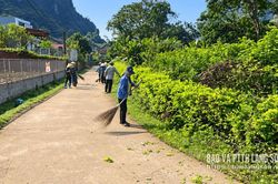 Bằng Mạc: Hơn 6.200 người tham gia phát quang đường làng ngõ xóm