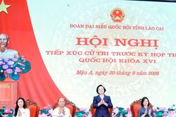 Phó Thủ tướng Phạm Thị Thanh Trà tiếp xúc cử tri tại Lào Cai