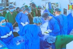 Con gái cựu nữ dân quân pháo phòng không Lam Hạ hiến tạng cứu người