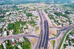 Thông xe toàn tuyến cao tốc Bến Lức - Long Thành từ tối nay