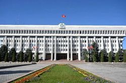 Quốc hội Kyrgyzstan mở cửa đón khách nước ngoài tham quan