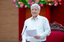 Phó Chủ tịch Thường trực Quốc hội Đỗ Văn Chiến chủ trì Hội nghị thông qua Dự thảo báo cáo kết quả kiểm tra đối với Ban Thường vụ Đảng ủy Mặt trận Tổ quốc, các đoàn thể Trung ương
