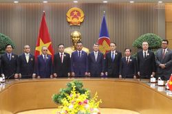 Thủ tướng: Thúc đẩy thủ tục phê chuẩn Hiệp định ASEAN về dẫn độ