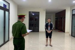 Truy xét 'nóng' đối tượng lợi dụng việc đổi tiền rồi chiếm đoạt 30.000 USD của người nước ngoài