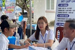 Hơn 173.600 hồ sơ đề nghị hưởng trợ cấp thất nghiệp