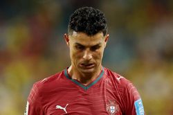 30 phút khiến Ronaldo nổi giận với Jorge Jesus