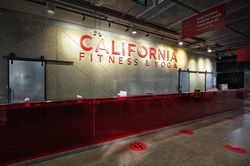 Tạm dừng nhiều dịch vụ tại phòng gym, California nói gì?
