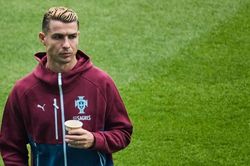Cristiano Ronaldo rời đội tuyển Bồ Đào Nha giữa những nghi vấn bất đồng
