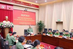 Khởi tố 41 bị can trong vụ gian lận thi tốt nghiệp Trung học phổ thông ở Tuyên Quang