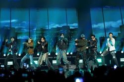 BTS là nhóm nhạc pop đầu tiên trên thế giới làm được điều này