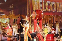 Hoàng thành Thăng Long rực sáng đêm khai mạc Lễ hội Văn hóa Thế giới 2026